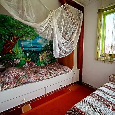 Bohemfeszek Vendeghaz Holiday home