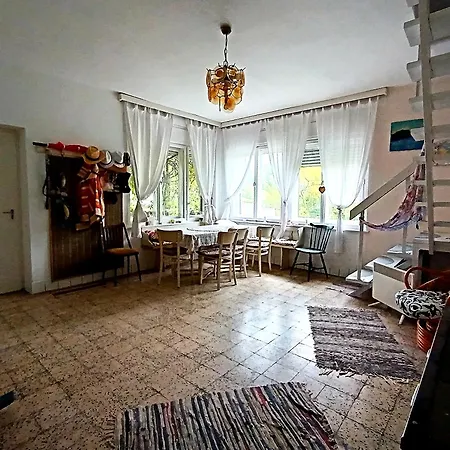 Bohemfeszek Vendeghaz Holiday home